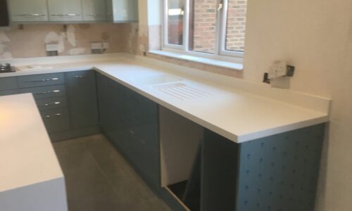 Staron Meteor Colour in Classic Kitchen