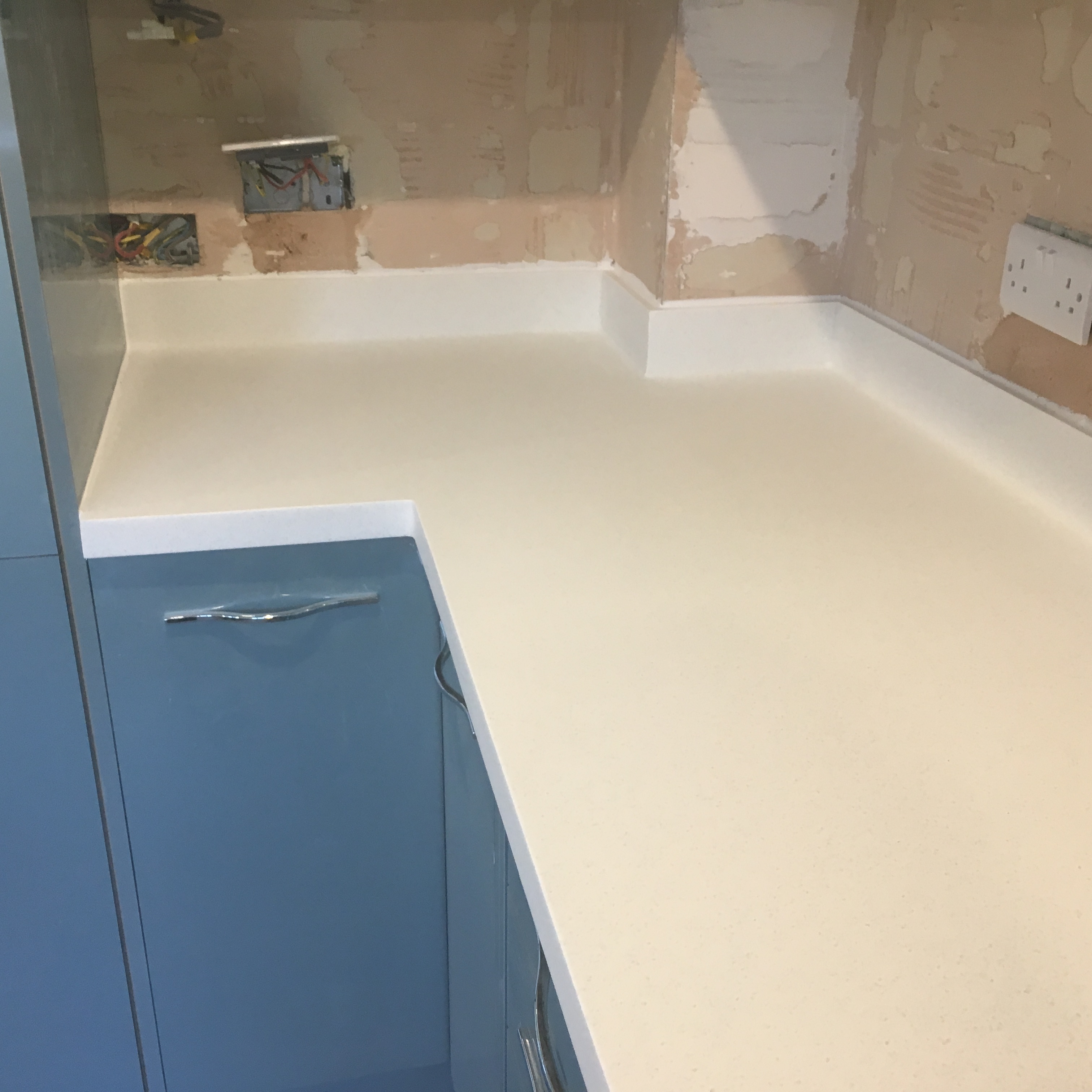Staron Meteor Kitchen Coved Upstands